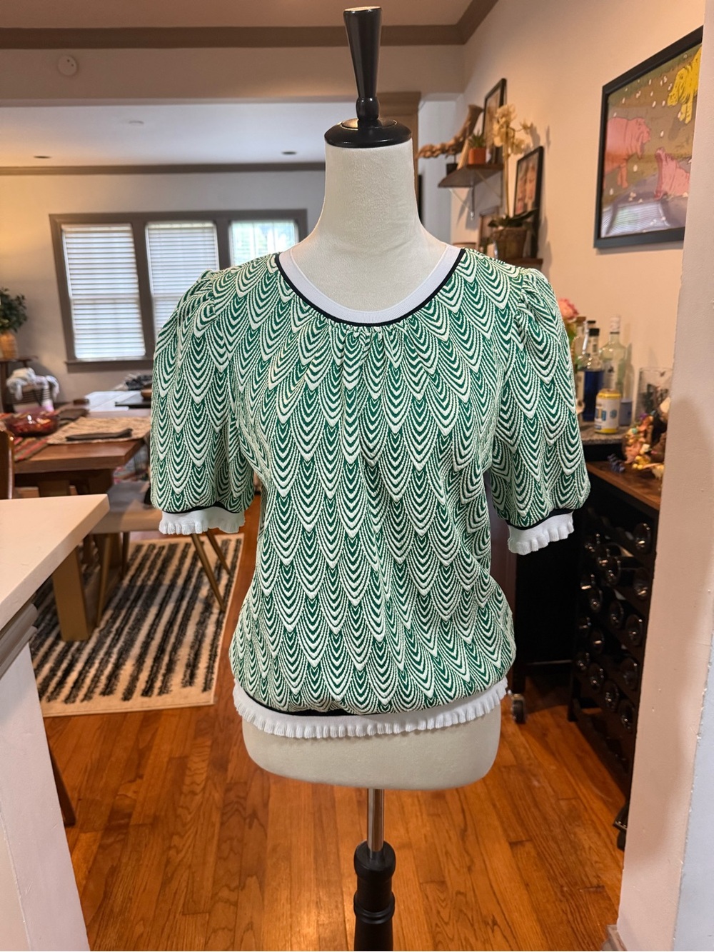 Green Patterned Short-Sleeve Knit Top - Women's